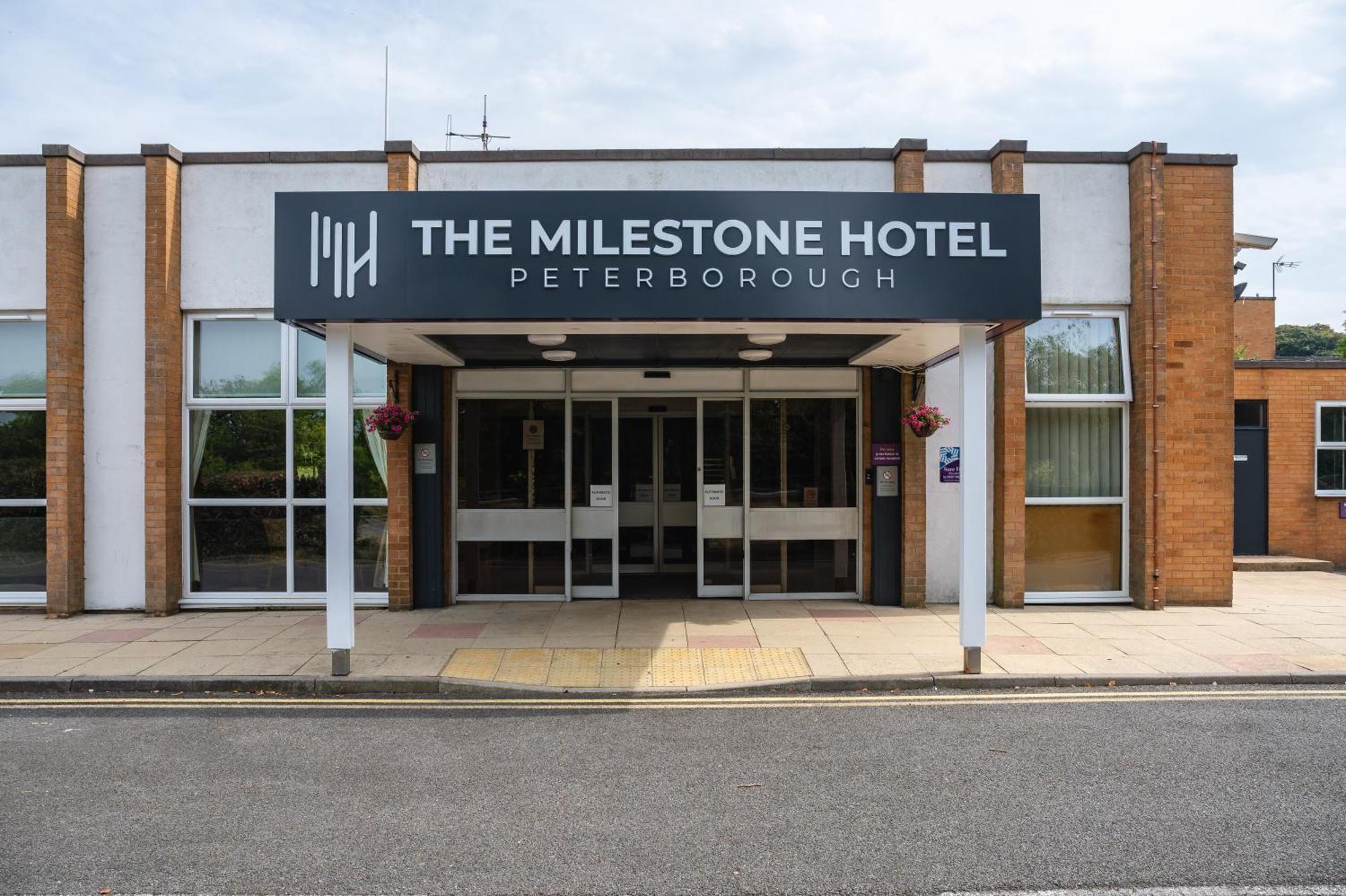 Milestone Peterborough Hotel A1M, Sure Hotel Collection By Best Western Stilton エクステリア 写真