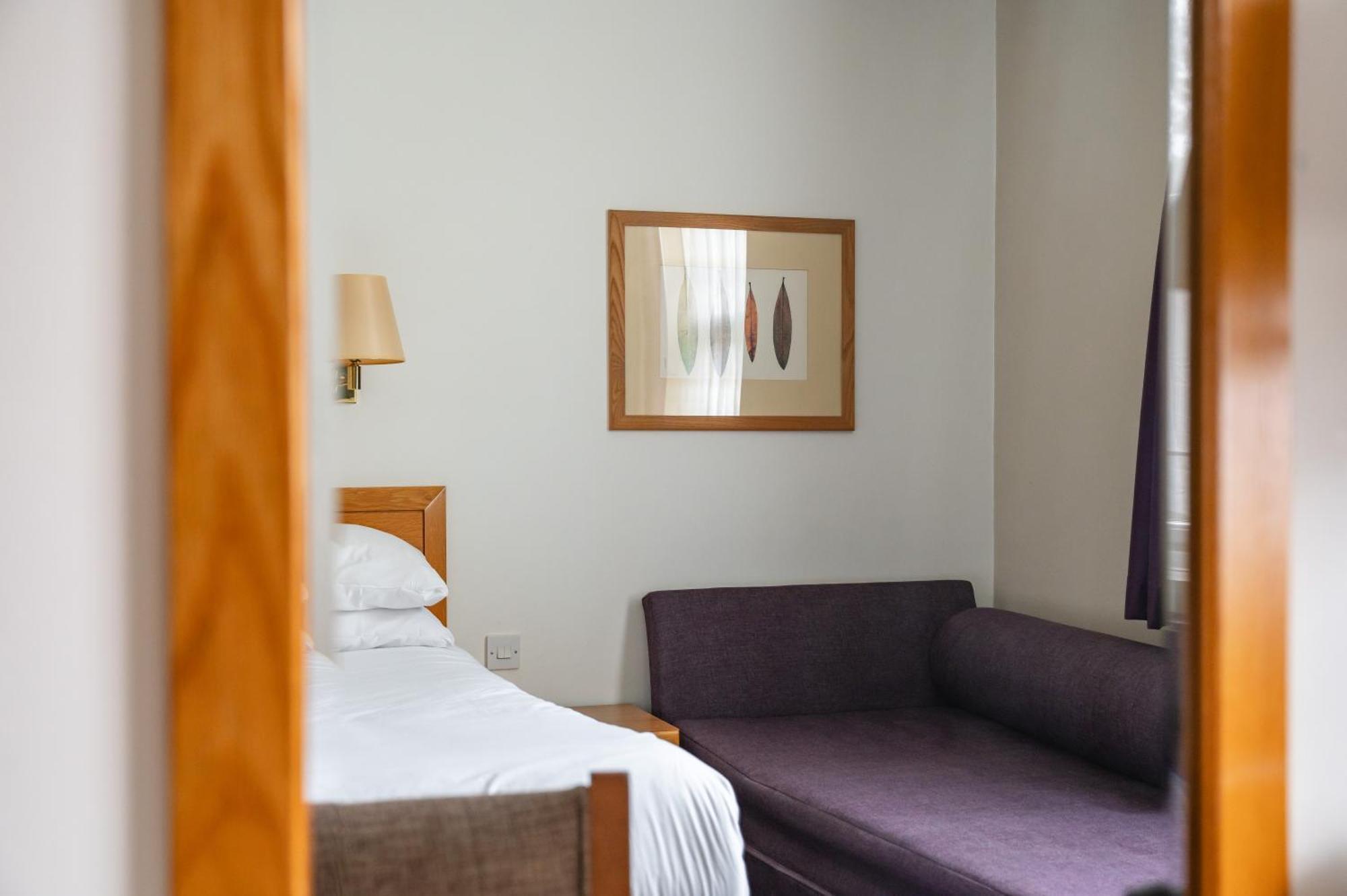 Milestone Peterborough Hotel A1M, Sure Hotel Collection By Best Western Stilton エクステリア 写真