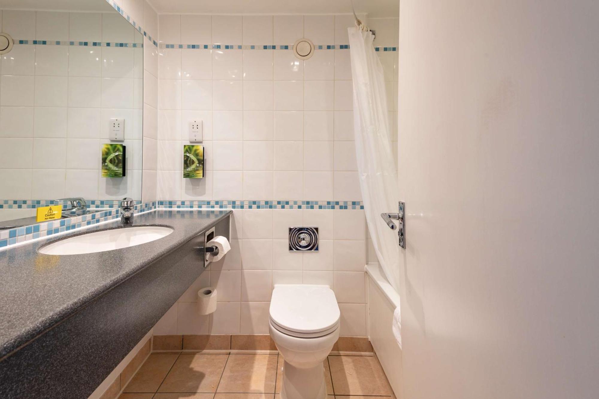 Milestone Peterborough Hotel A1M, Sure Hotel Collection By Best Western Stilton エクステリア 写真