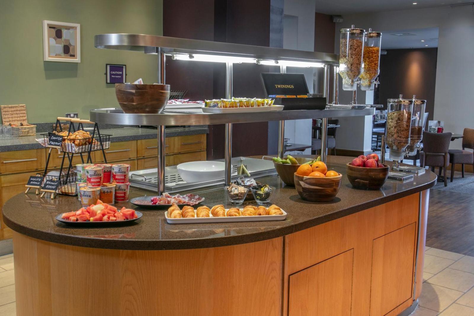 Milestone Peterborough Hotel A1M, Sure Hotel Collection By Best Western Stilton エクステリア 写真