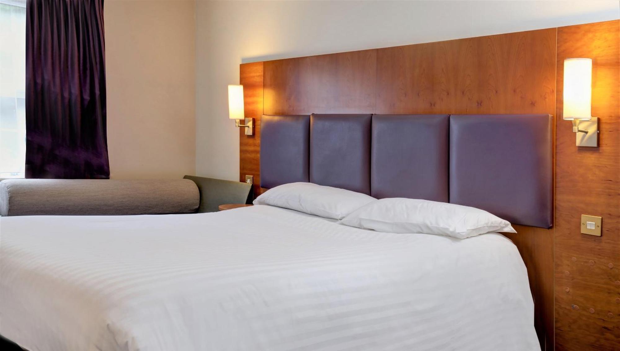 Milestone Peterborough Hotel A1M, Sure Hotel Collection By Best Western Stilton エクステリア 写真